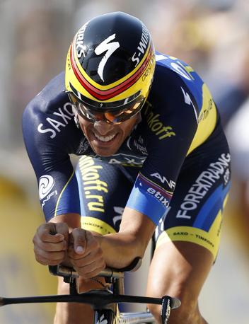 La sofferenza di Contador durante la crono. Epa